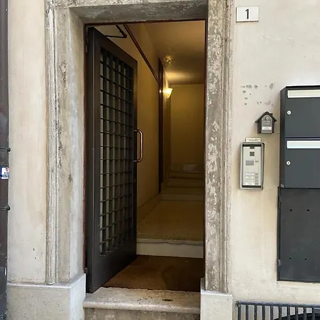 Apartamento Vicolo Amanti Verona